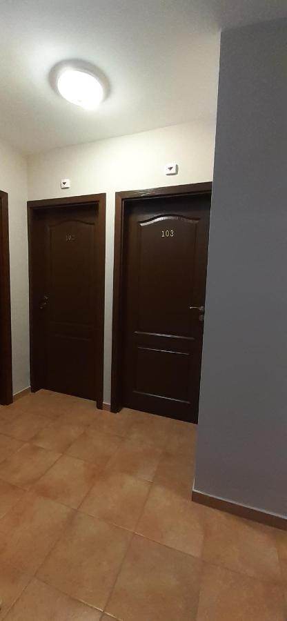 Семеен Хотел Къща Тодорови Stara Zagora Exterior foto